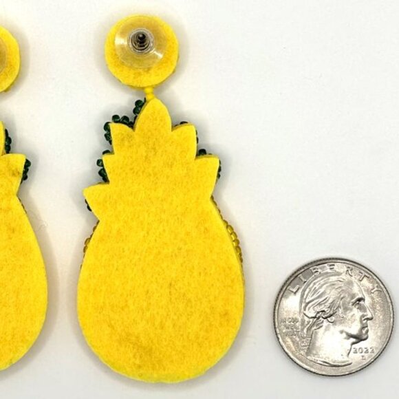 Lightweight Hand Beaded Summer Tropical Fruit Pineapple Seed Bead Earrings New - Picture 4 of 4